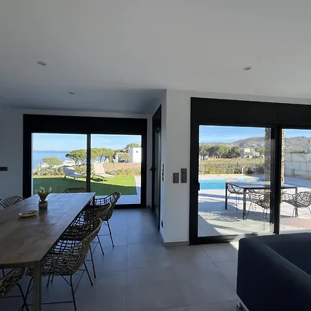 Vil•la Cala Serena فيلة El Port De La Selva