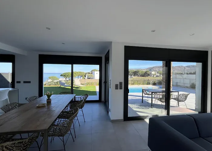 Vil•la Cala Serena فيلة El Port De La Selva